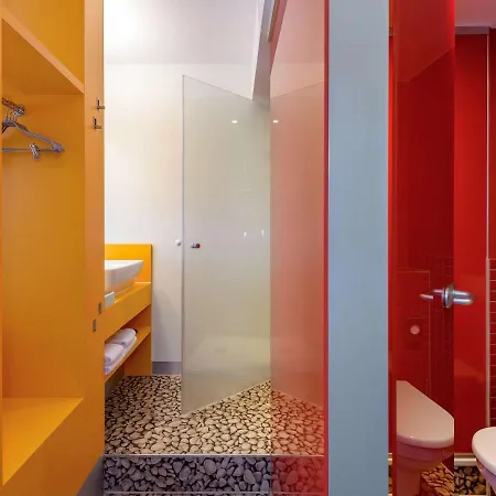 Ibis Styles Mitte 3* Berlín
