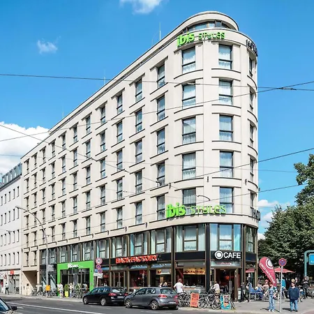 Ibis Styles Mitte Hotell 3*