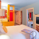 Ibis Styles Mitte Hotel 3*