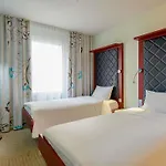 Ibis Styles Mitte Hotel Berlino
