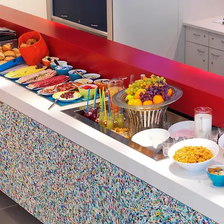 이비스 스타일스 미테