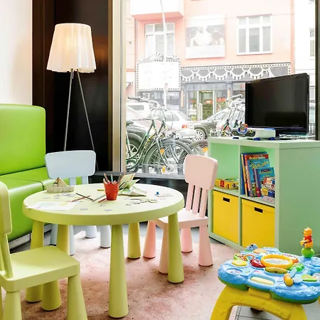 이비스 스타일스 미테 베를린