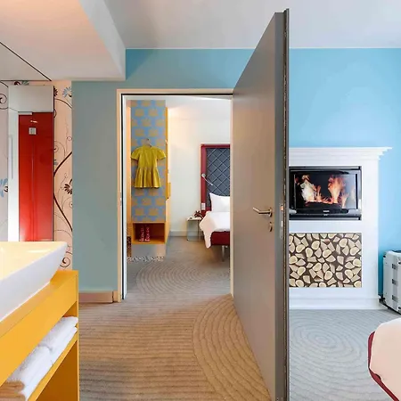 宜必思风格柏林米特酒店 酒店 3*