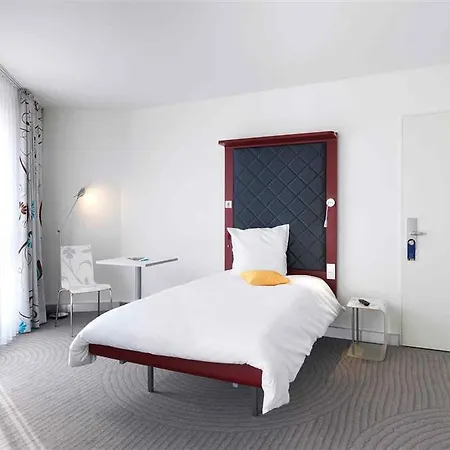 호텔 이비스 스타일스 미테 3*