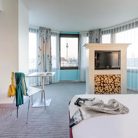 Ibis Styles Mitte Hotel 3*