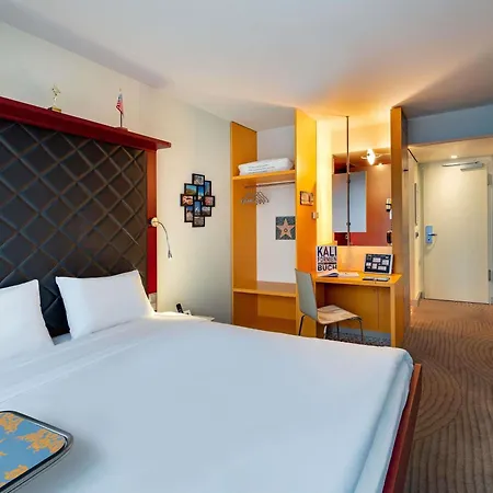 Hotel Ibis Styles Mitte 3*
