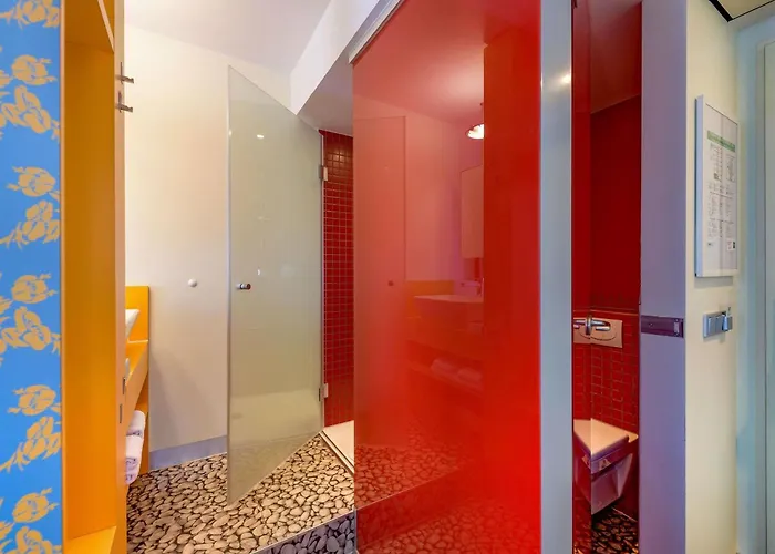 Ibis Styles Mitte 3*